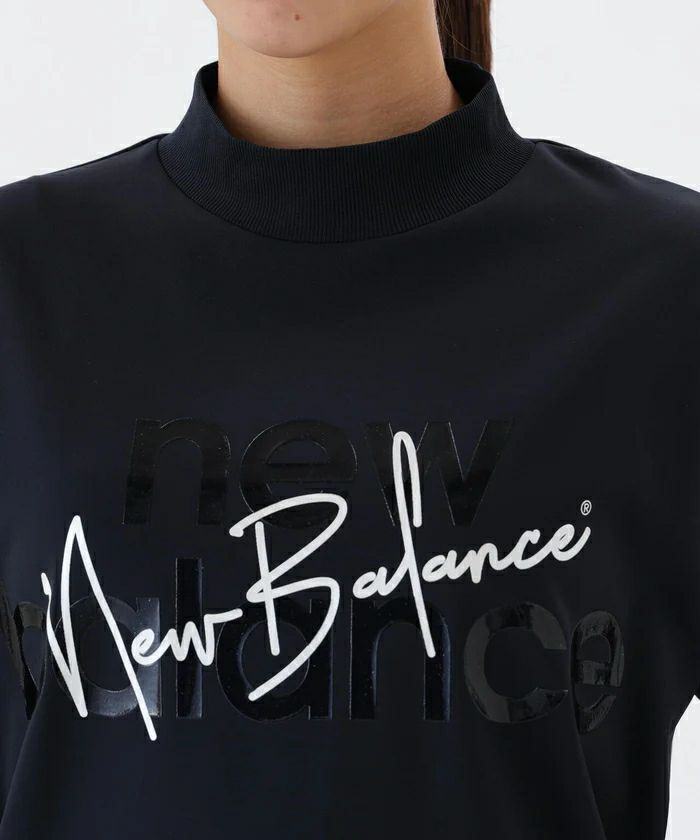 ニューバランスゴルフのハイネックシャツ