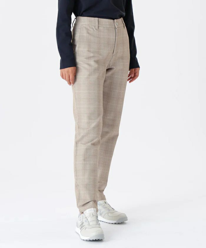 ニューバランスゴルフのパンツ