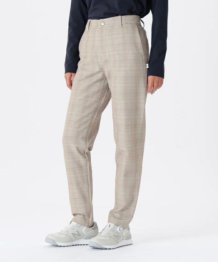 ニューバランスゴルフのパンツ