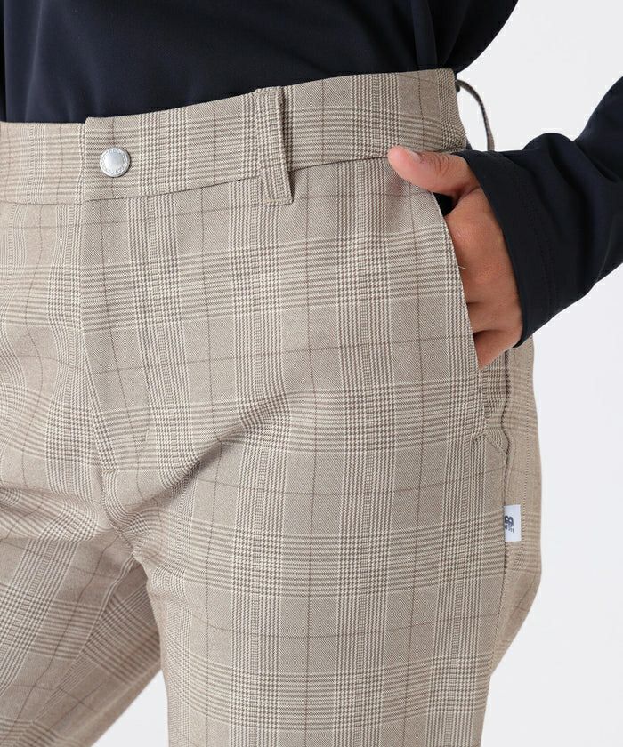 ニューバランスゴルフのパンツ