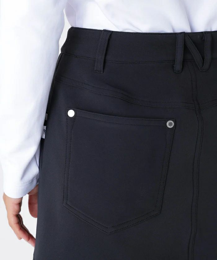 ニューバランスゴルフのスカート