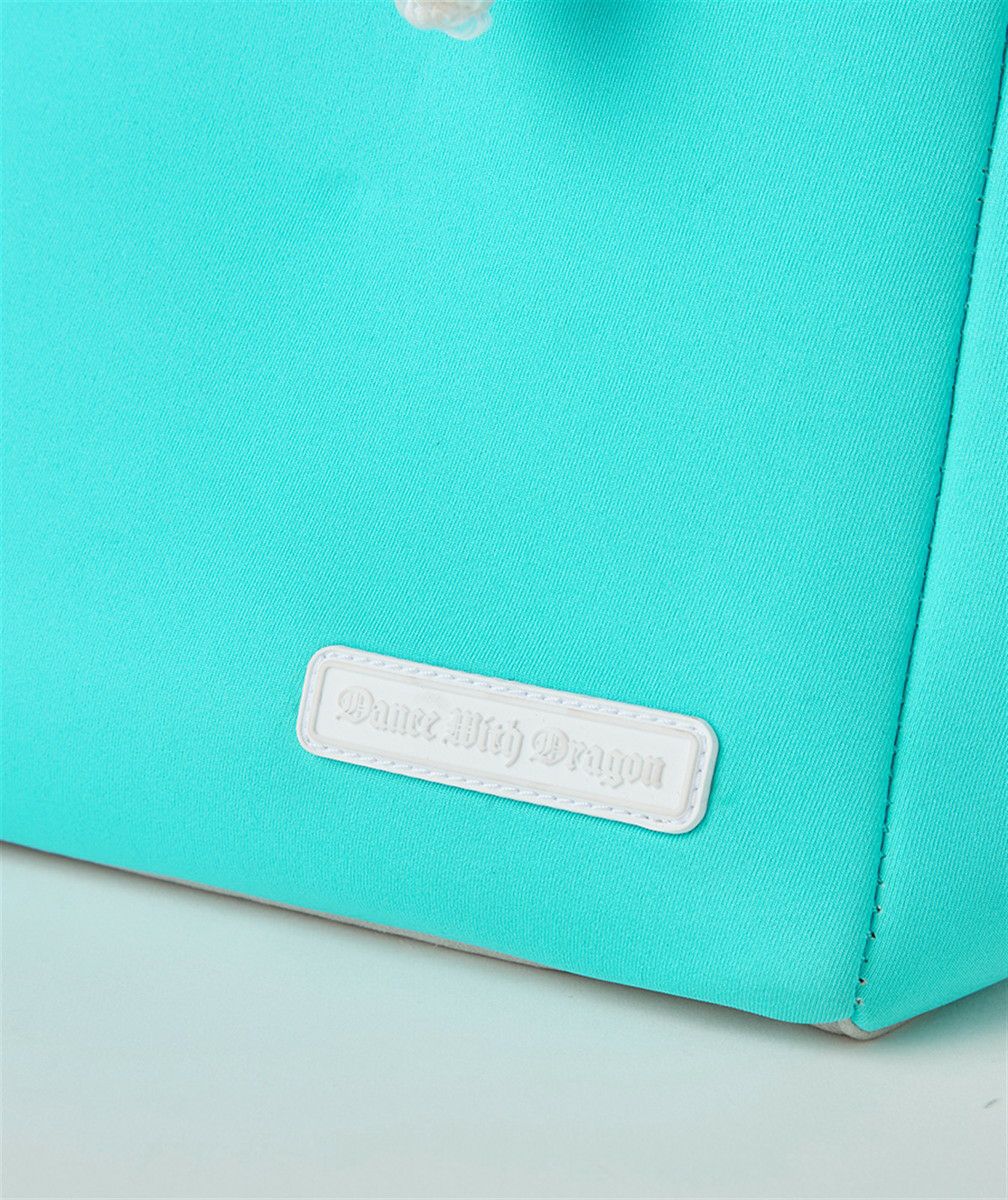 ダンスウィズドラゴンのカートバッグ