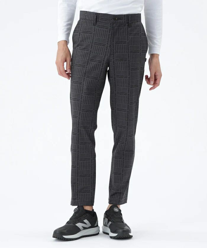 ニューバランスゴルフのパンツ