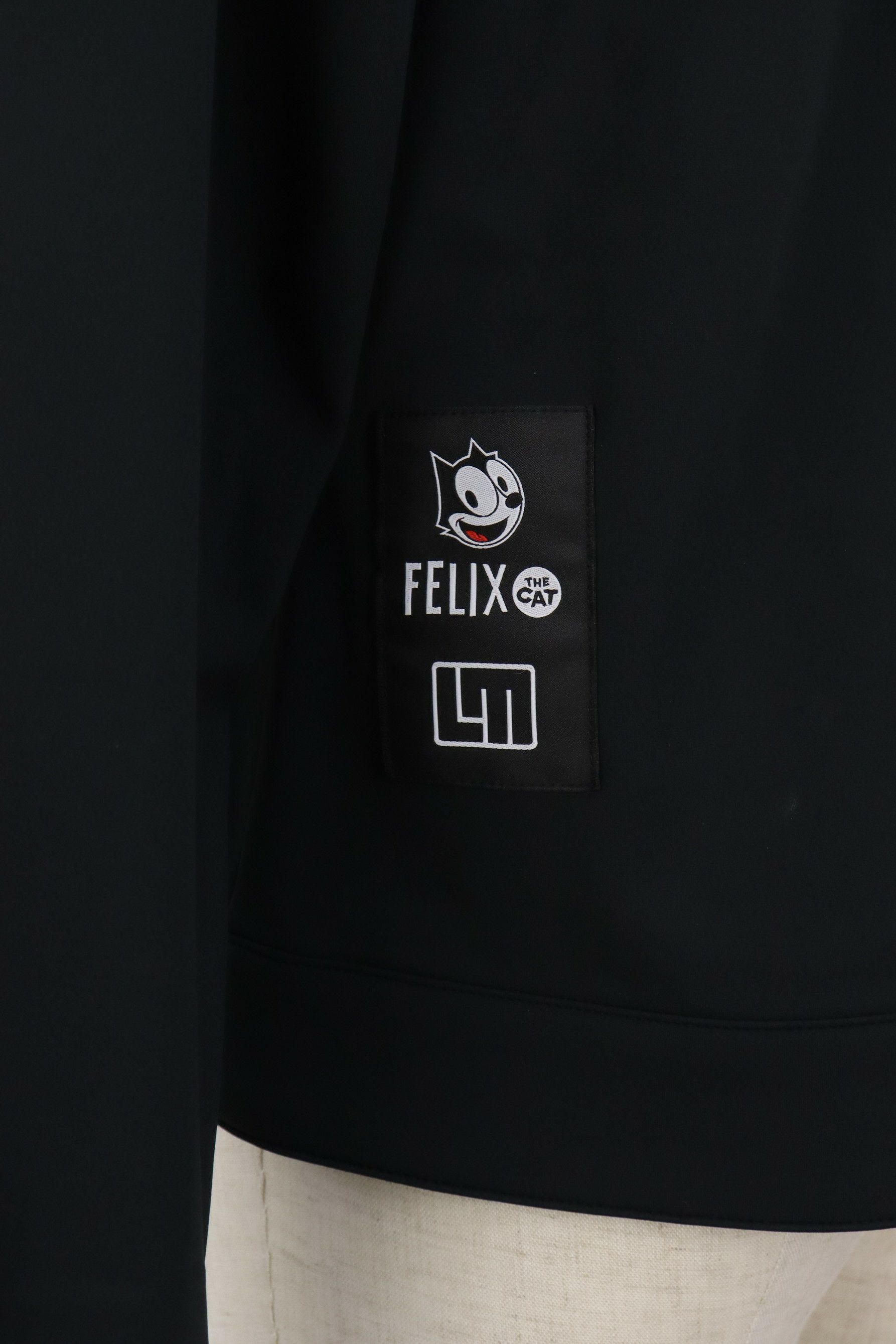 ラウドマウスのブルゾン