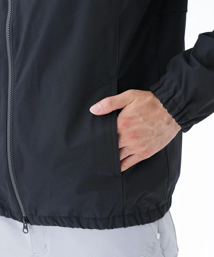 ニューバランスゴルフのブルゾン