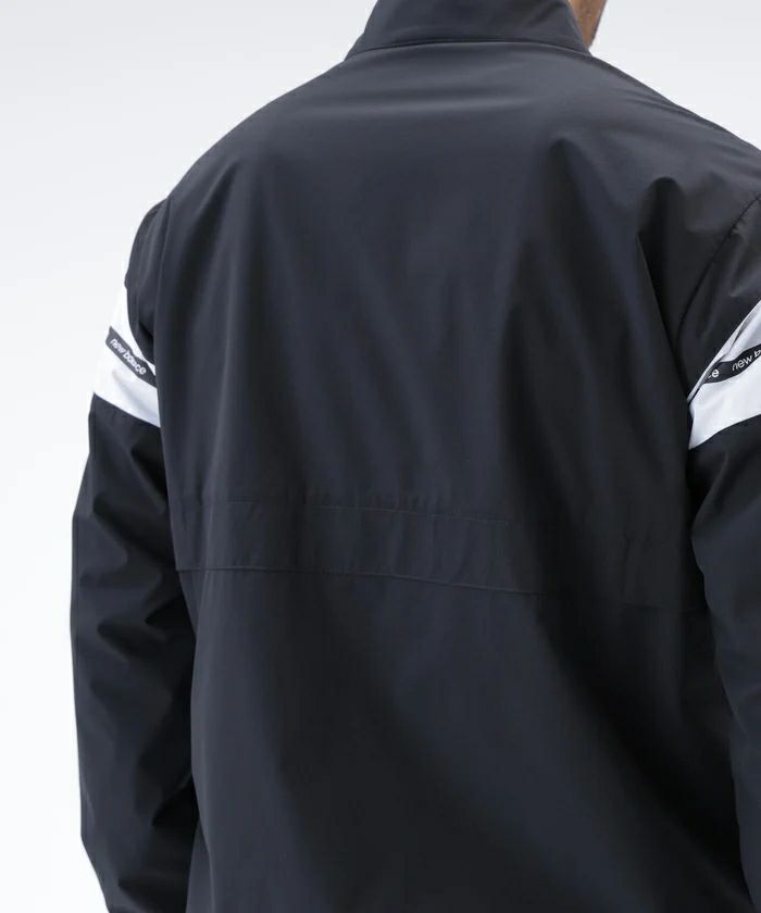 ニューバランスゴルフのブルゾン