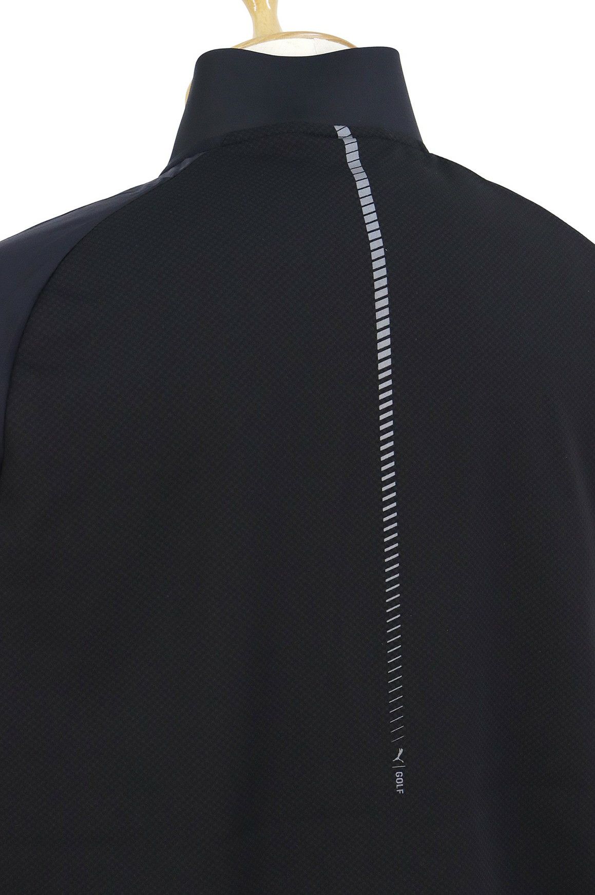 プーマゴルフのブルゾン