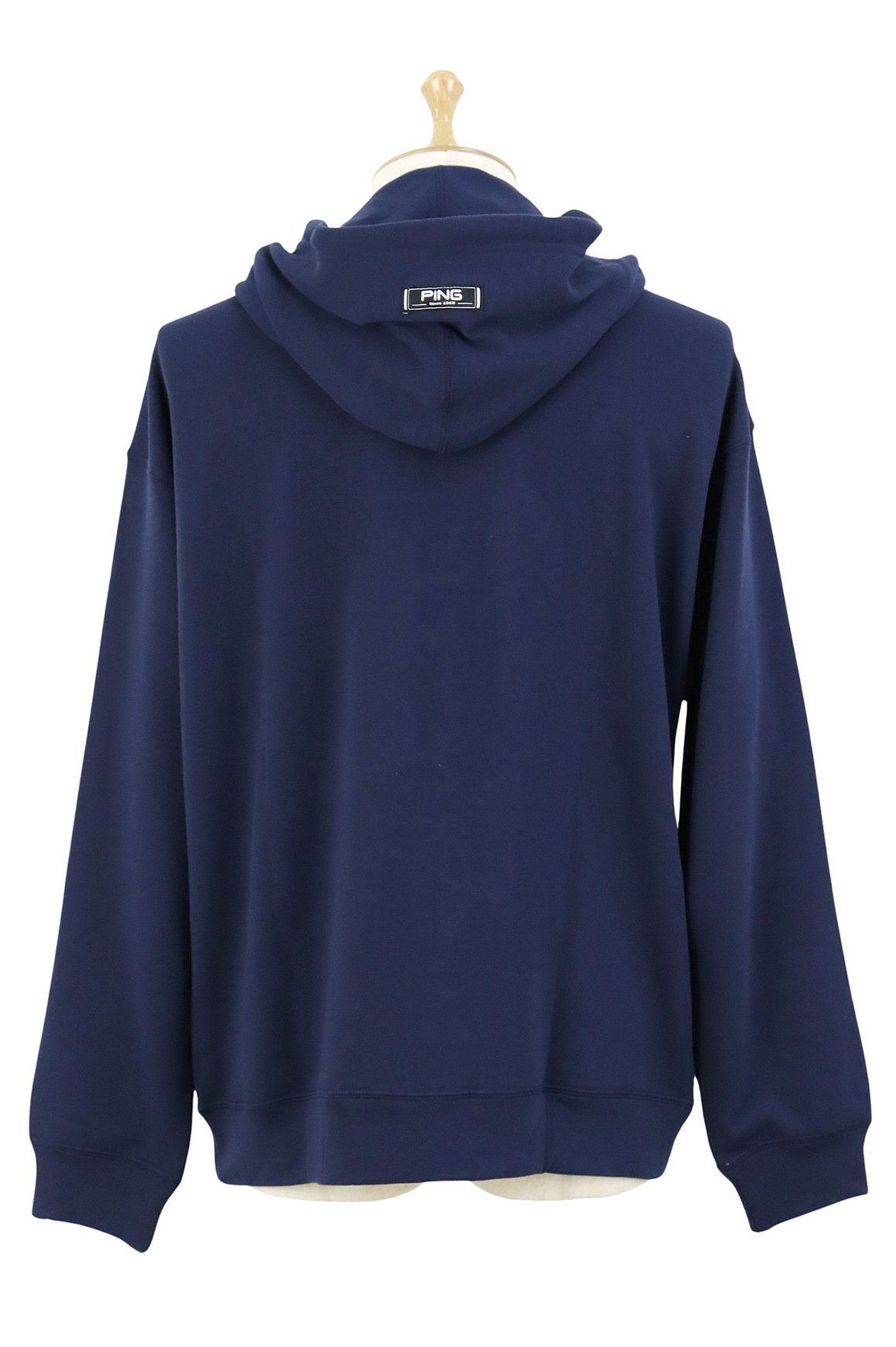 ピンのパーカー