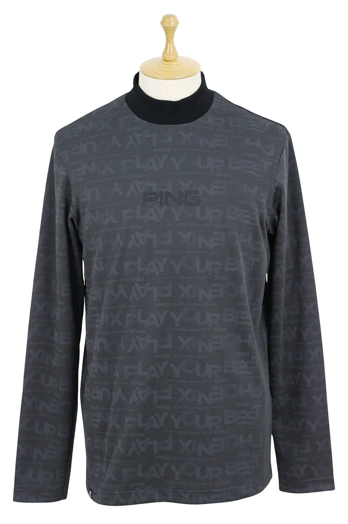 ピンのハイネックシャツ