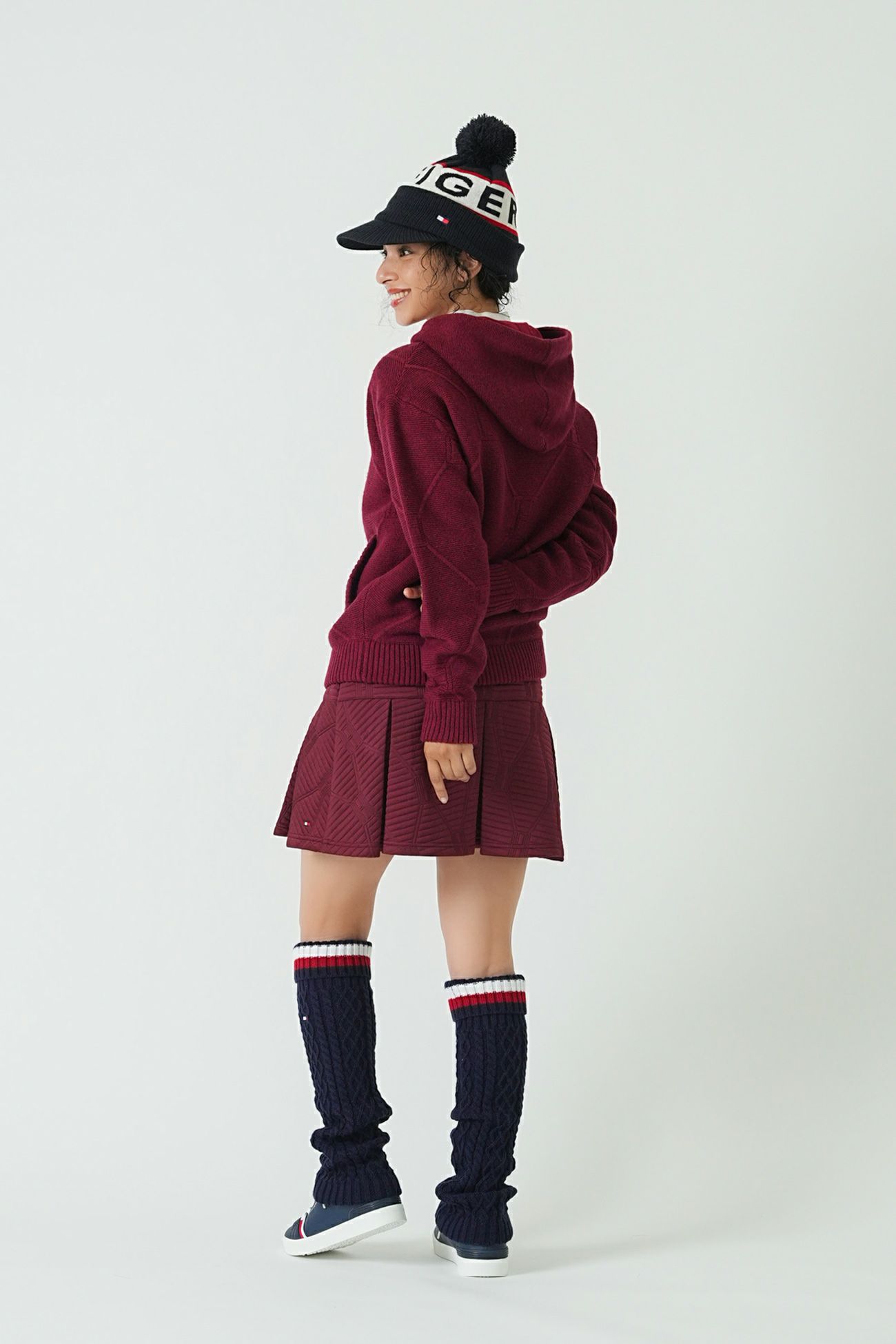 トミーヒルフィガーのニット帽