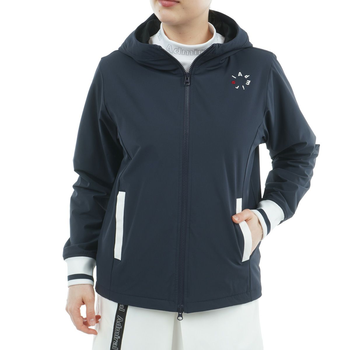 アドミラルゴルフのブルゾン