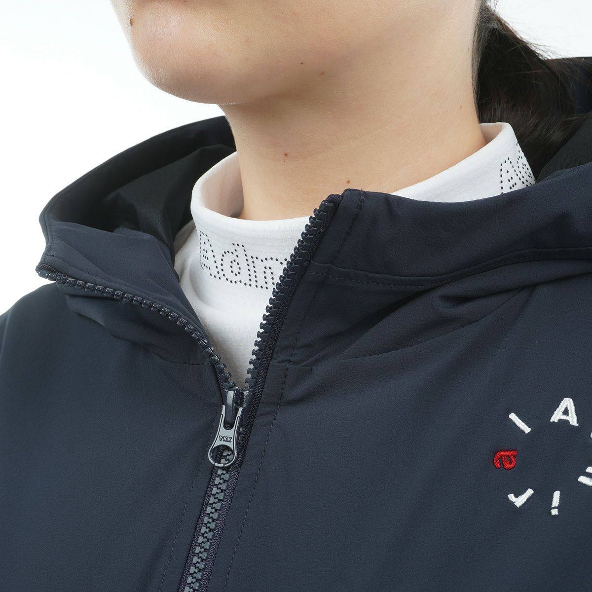 アドミラルゴルフのブルゾン