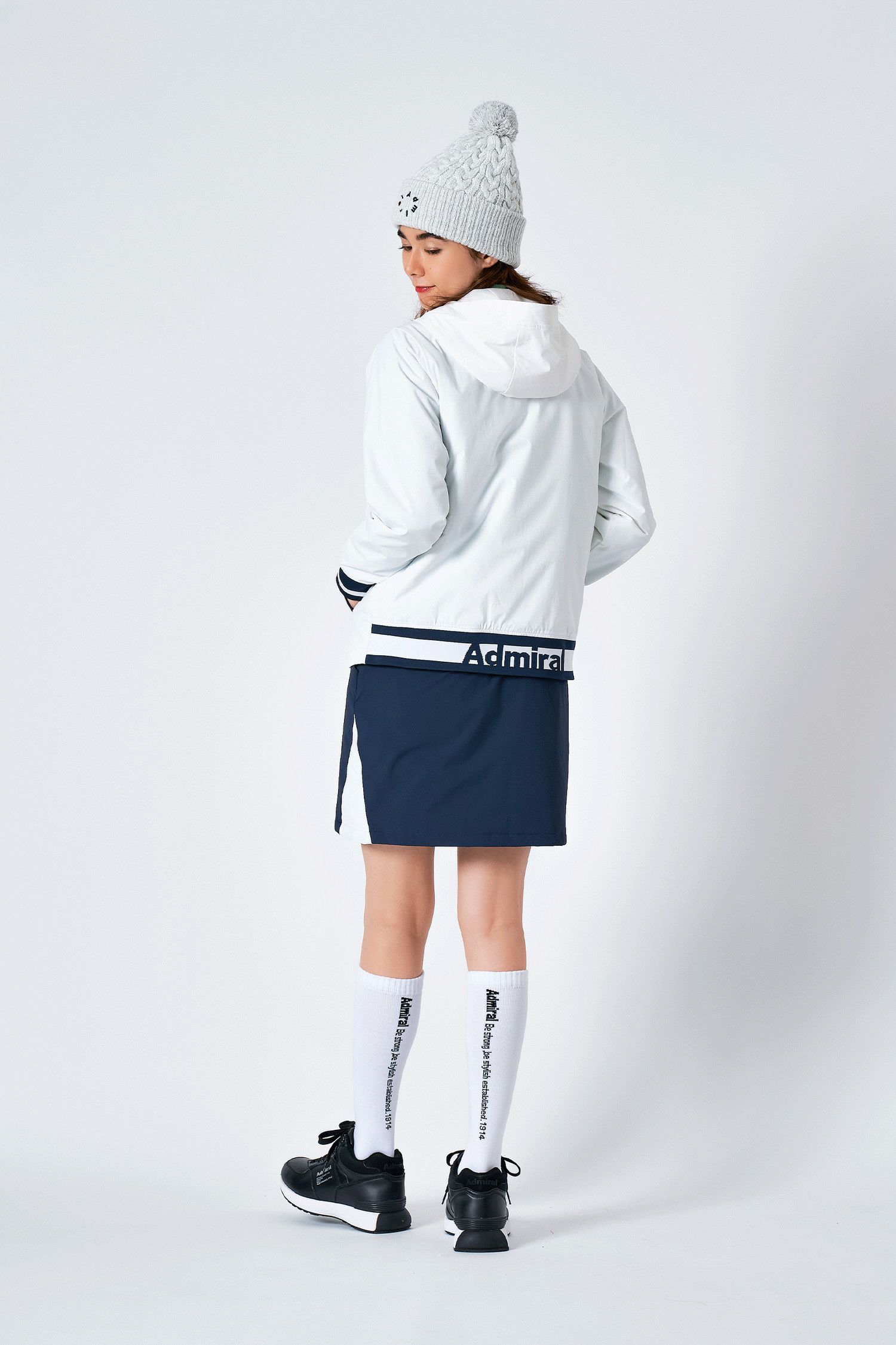 アドミラルゴルフのスカート