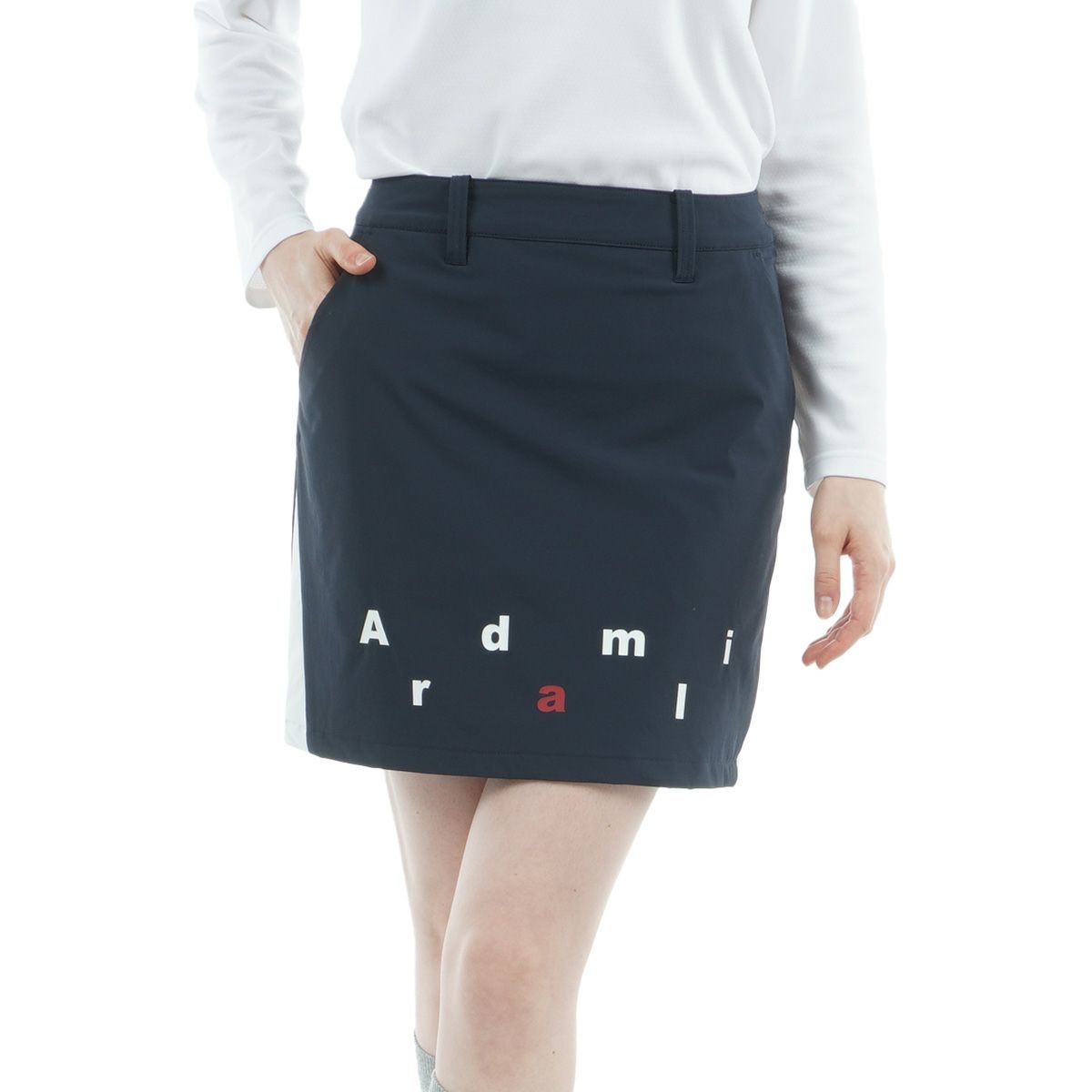 アドミラルゴルフのスカート