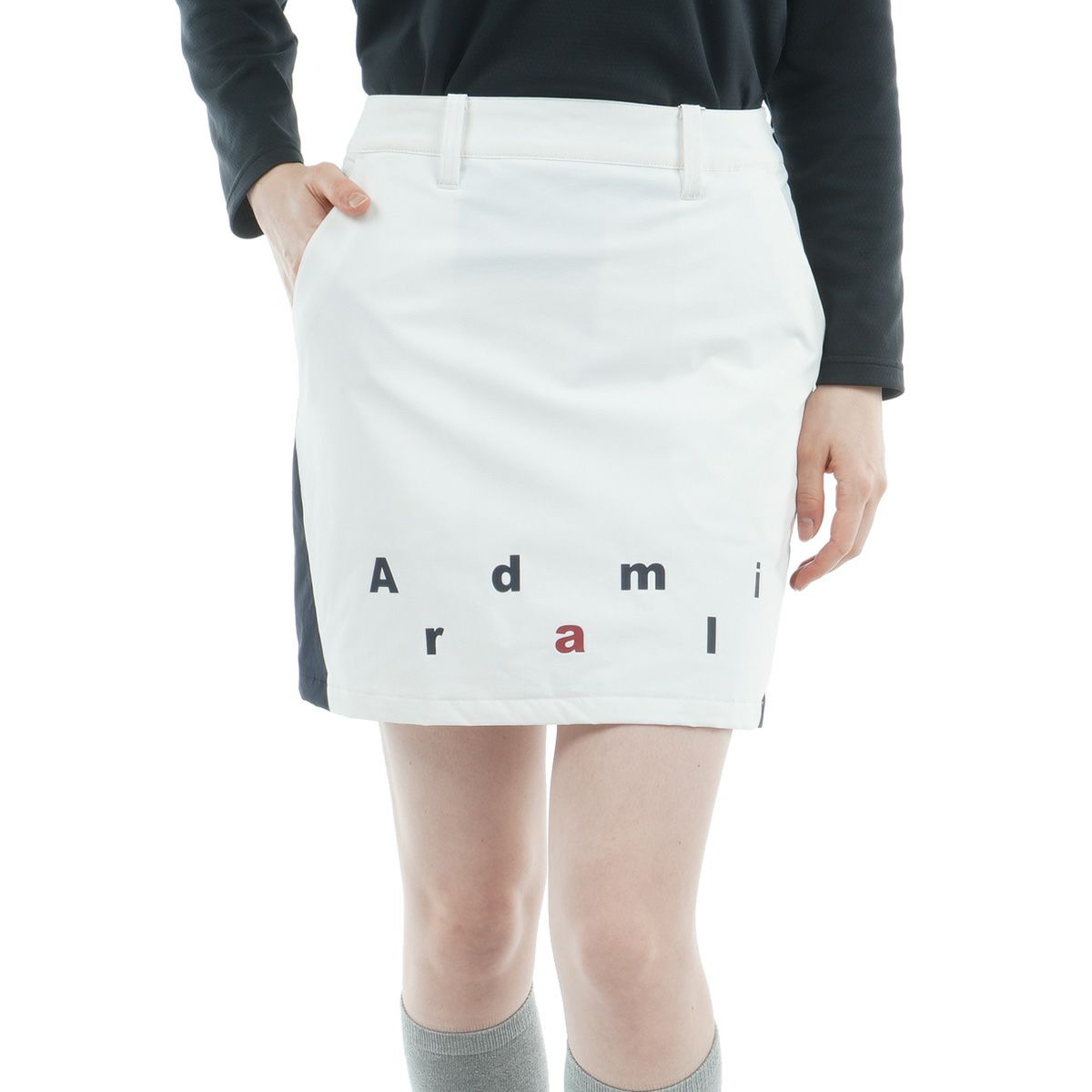 アドミラルゴルフのスカート