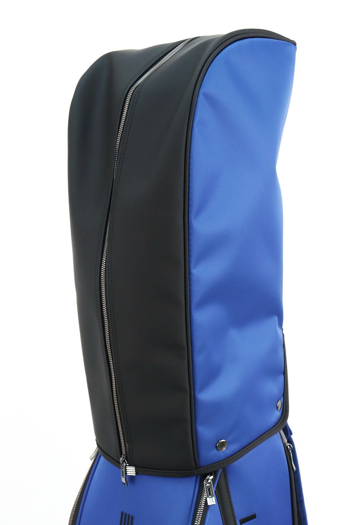 ランバンスポールのキャディバッグ