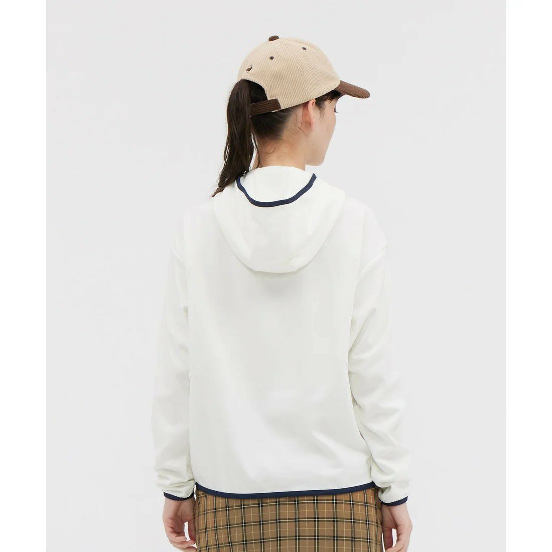 ルコックスポルティフゴルフのハイネックシャツ