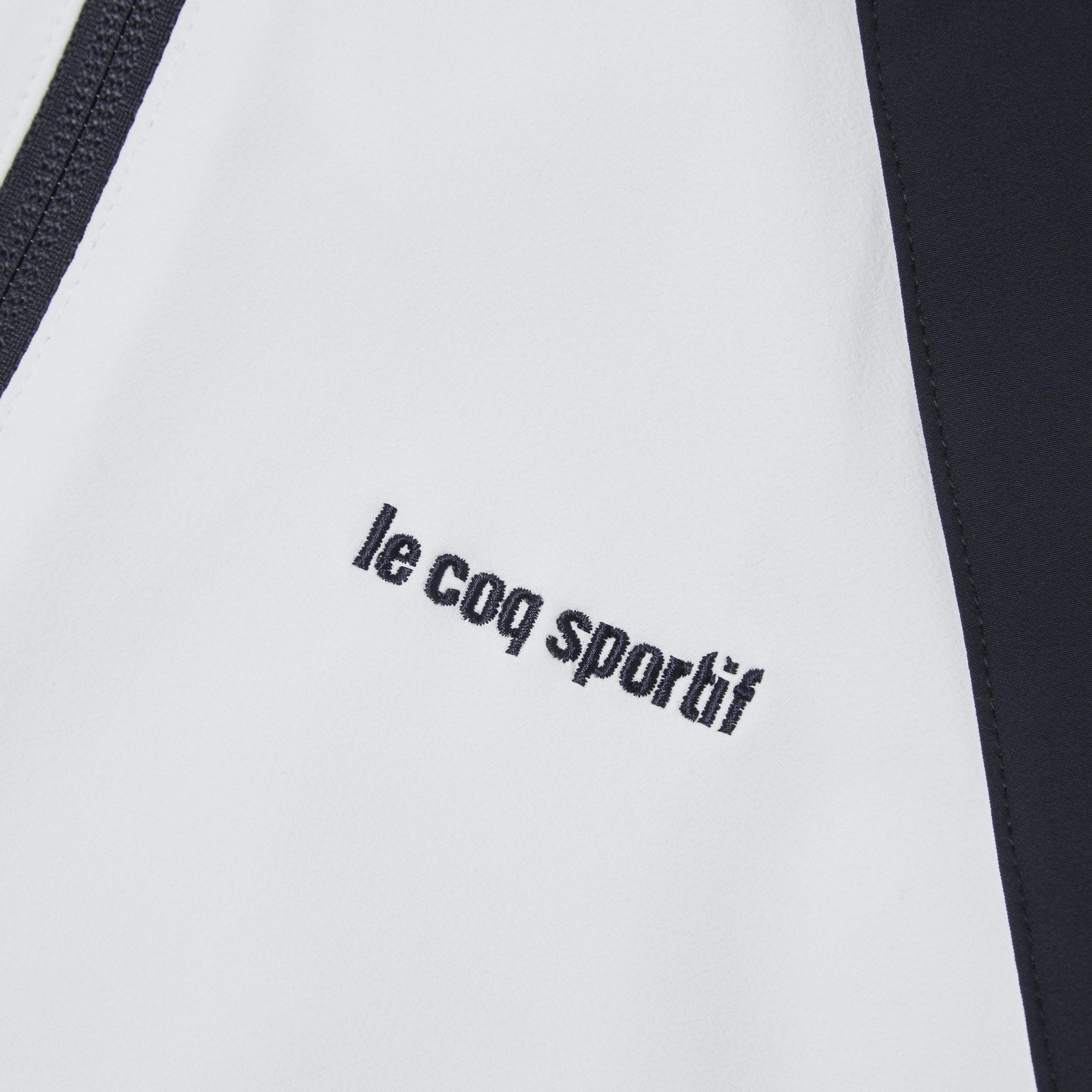 ルコックスポルティフゴルフのブルゾン