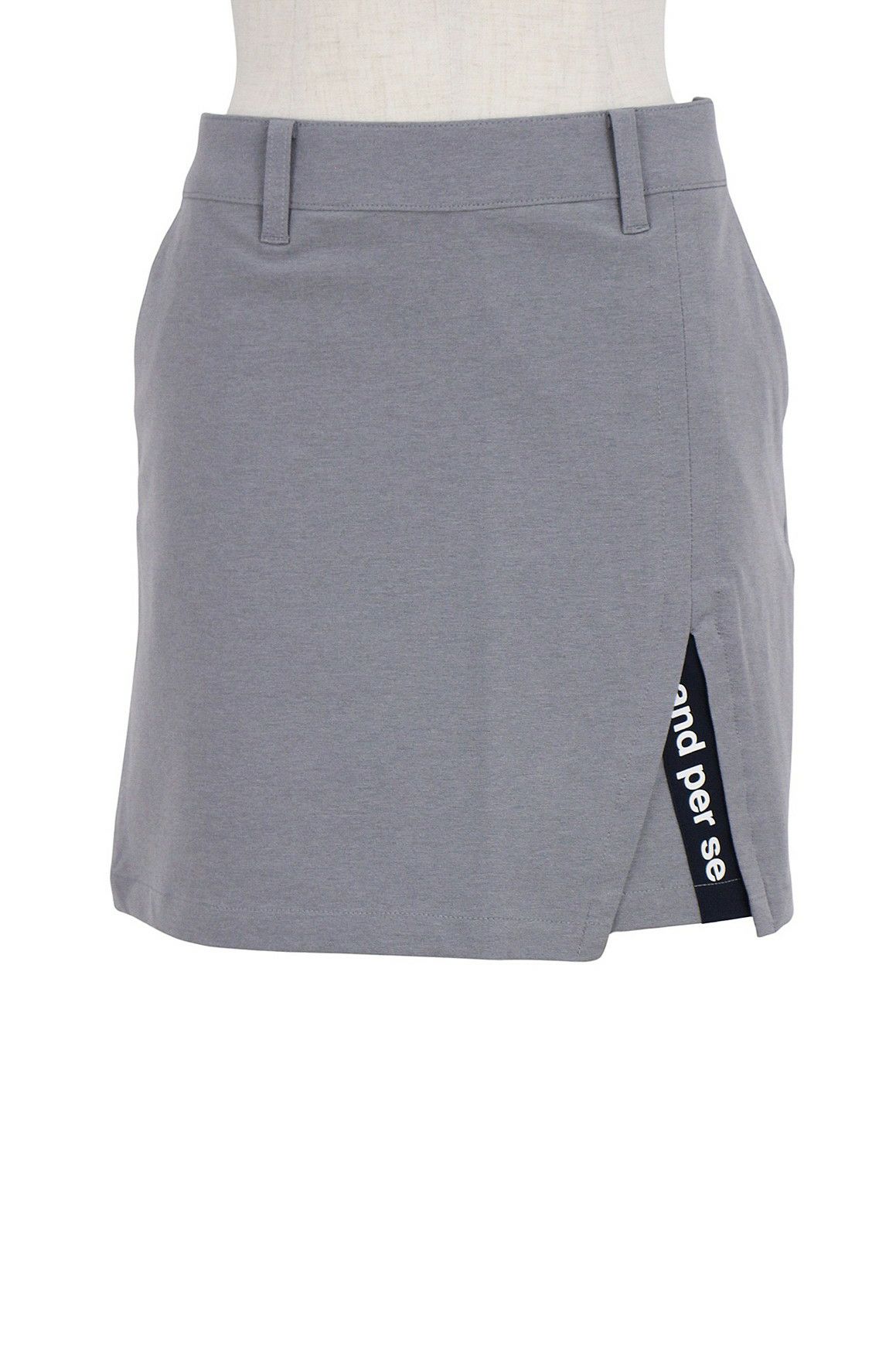 アンパスィのスカート