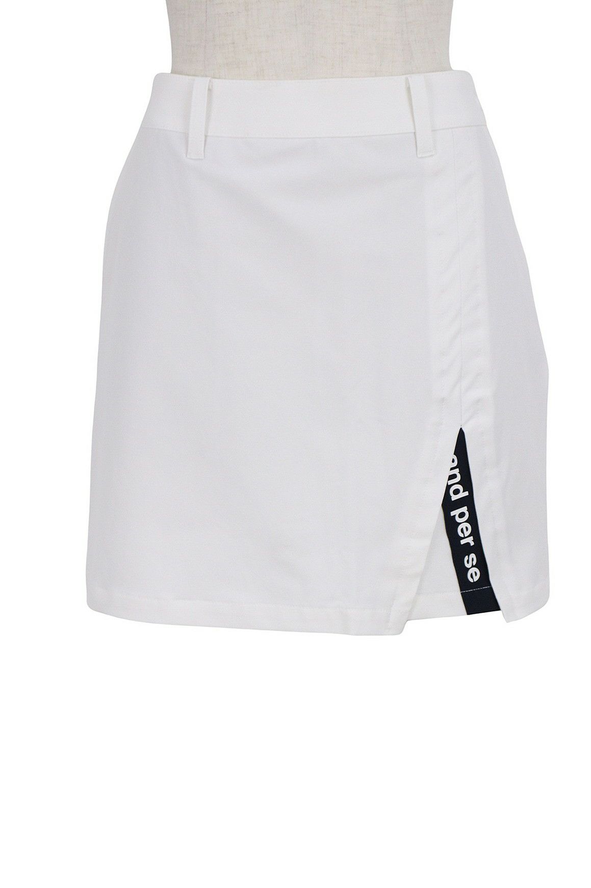 アンパスィのスカート