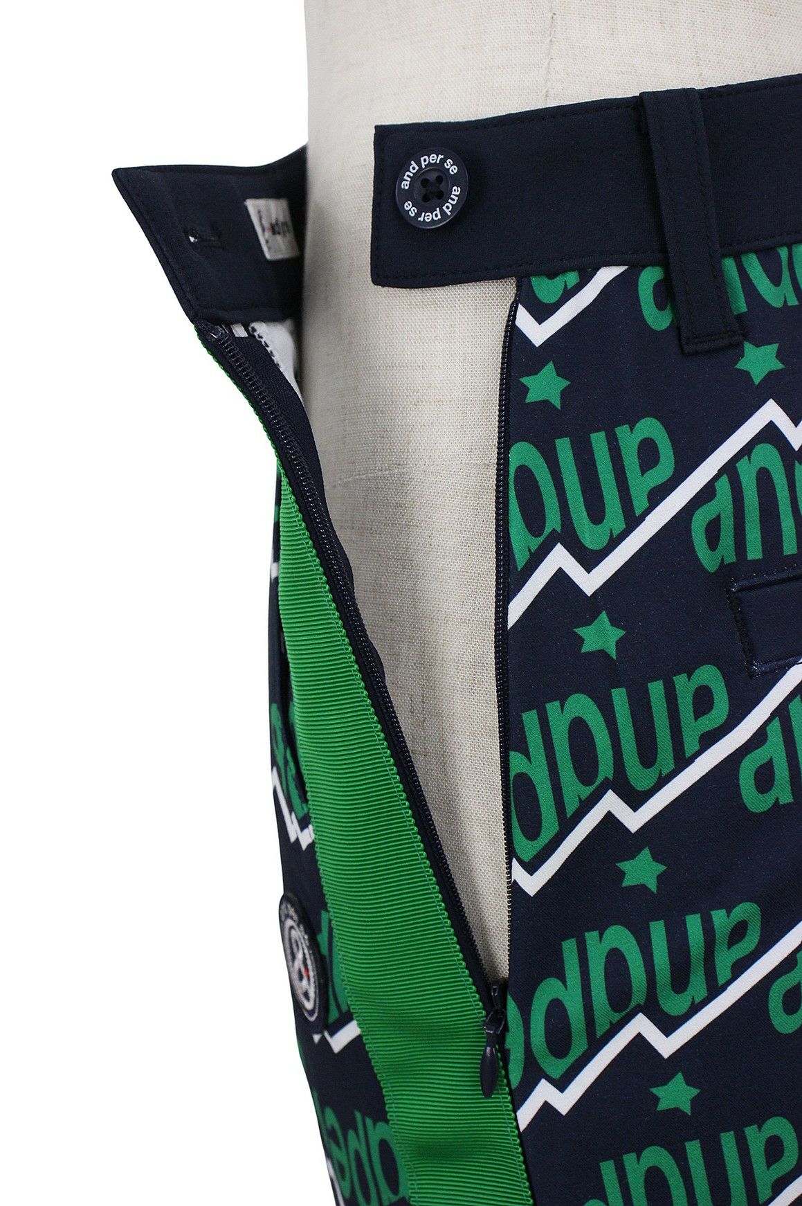 アンパスィのスカート