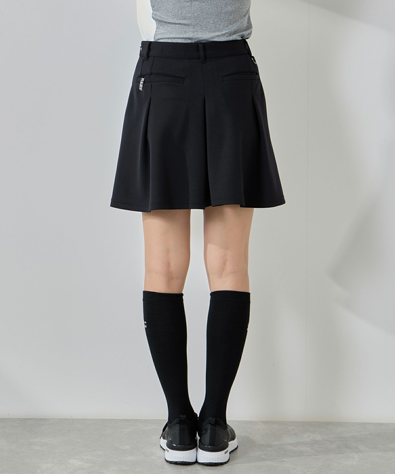 ジュンアンドロペのスカート