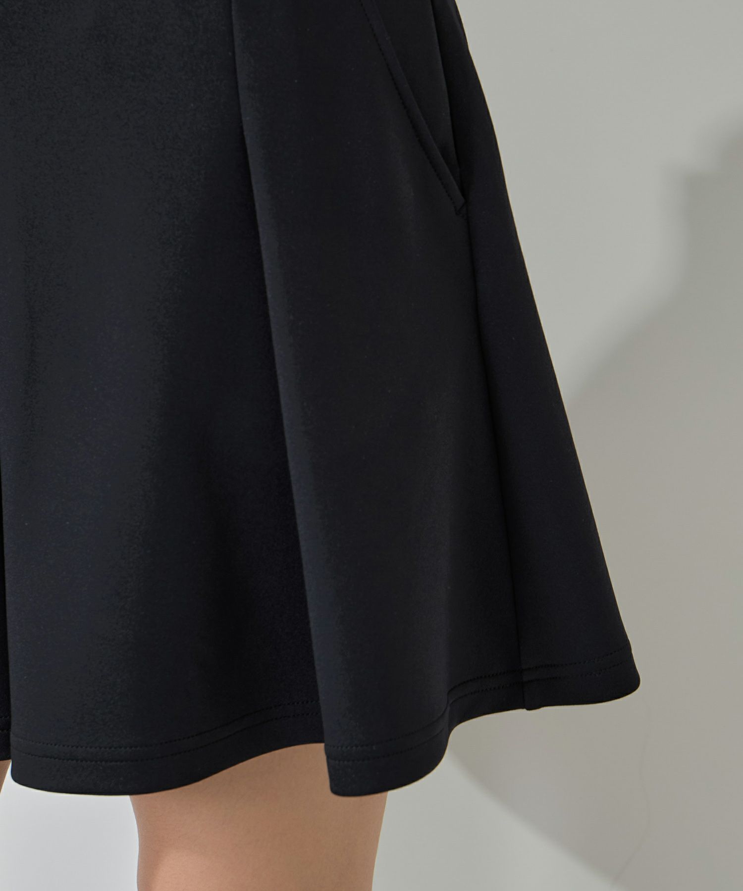 ジュンアンドロペのスカート