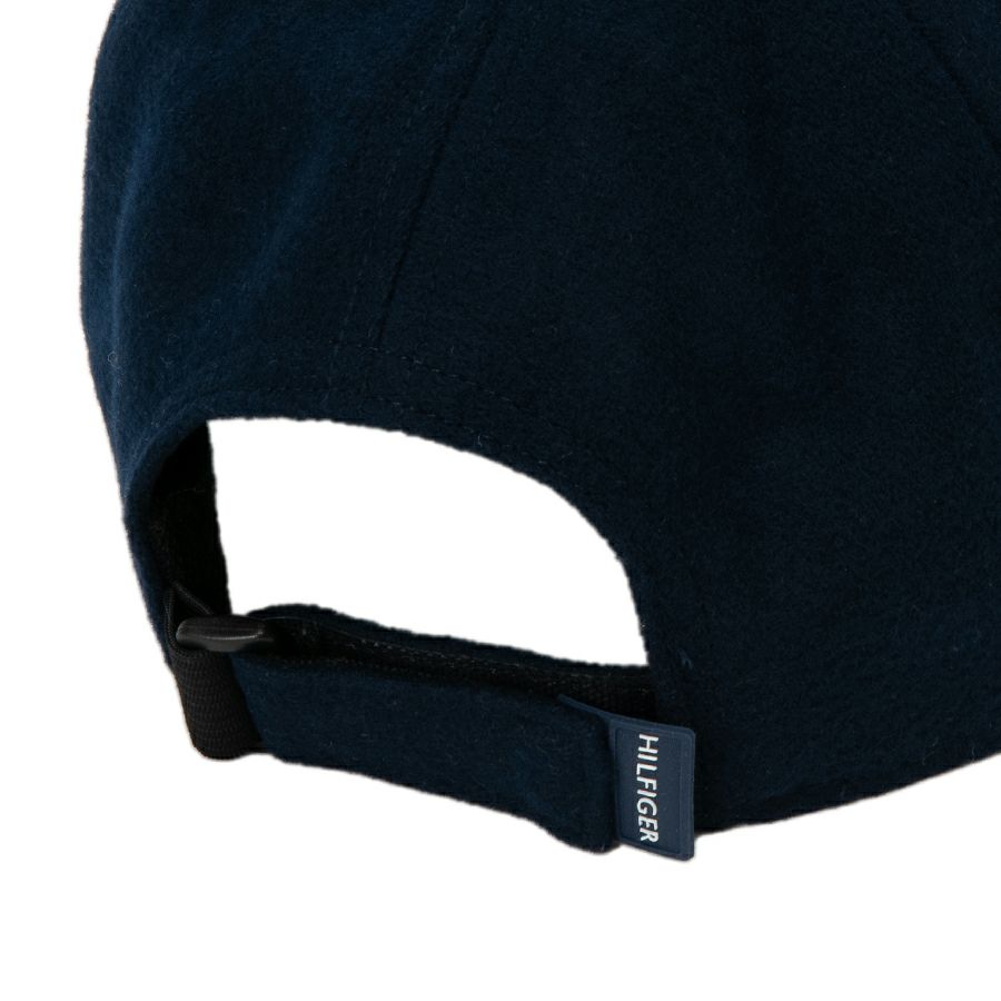 トミーヒルフィガーのキャップ