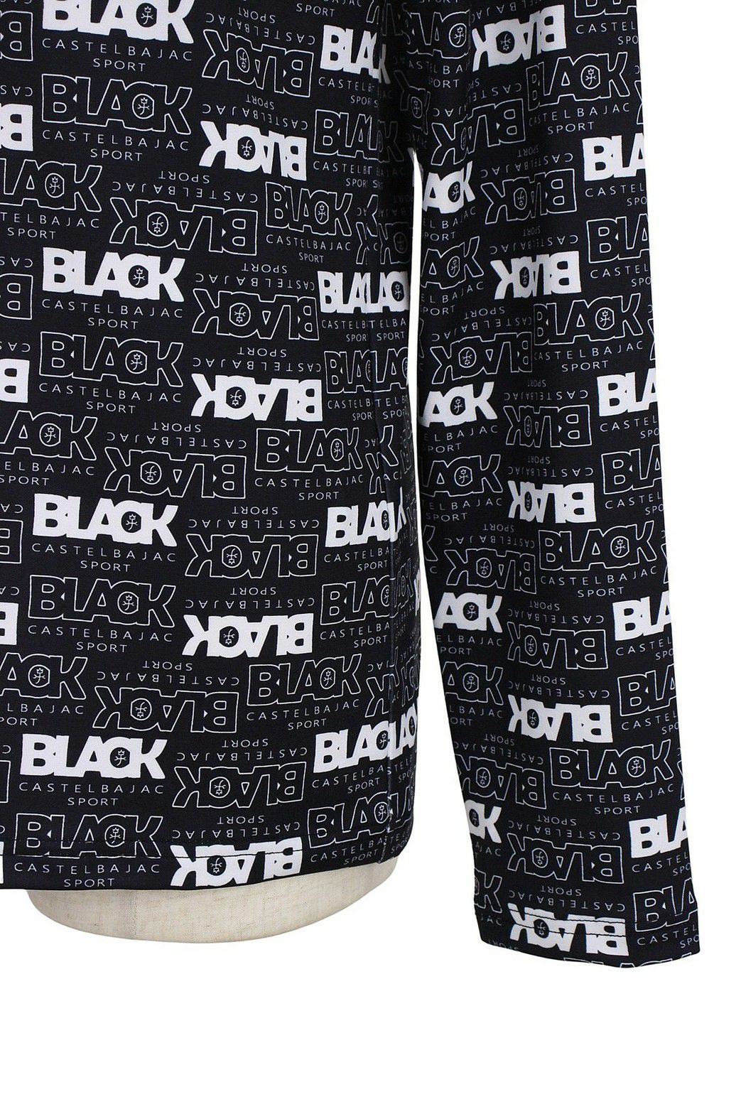 カステルバジャックスポーツのハイネックシャツ