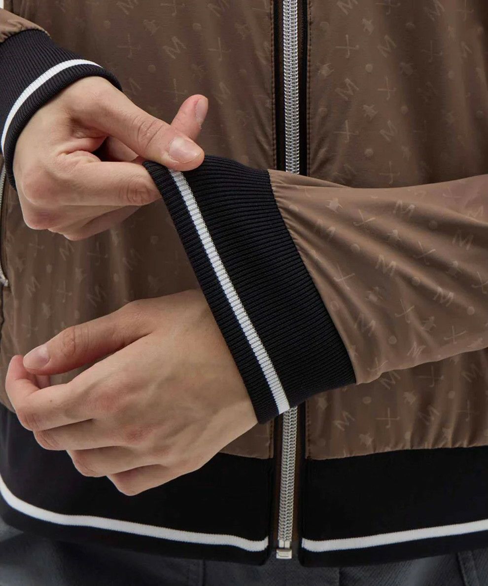 マンシングウェアのブルゾン