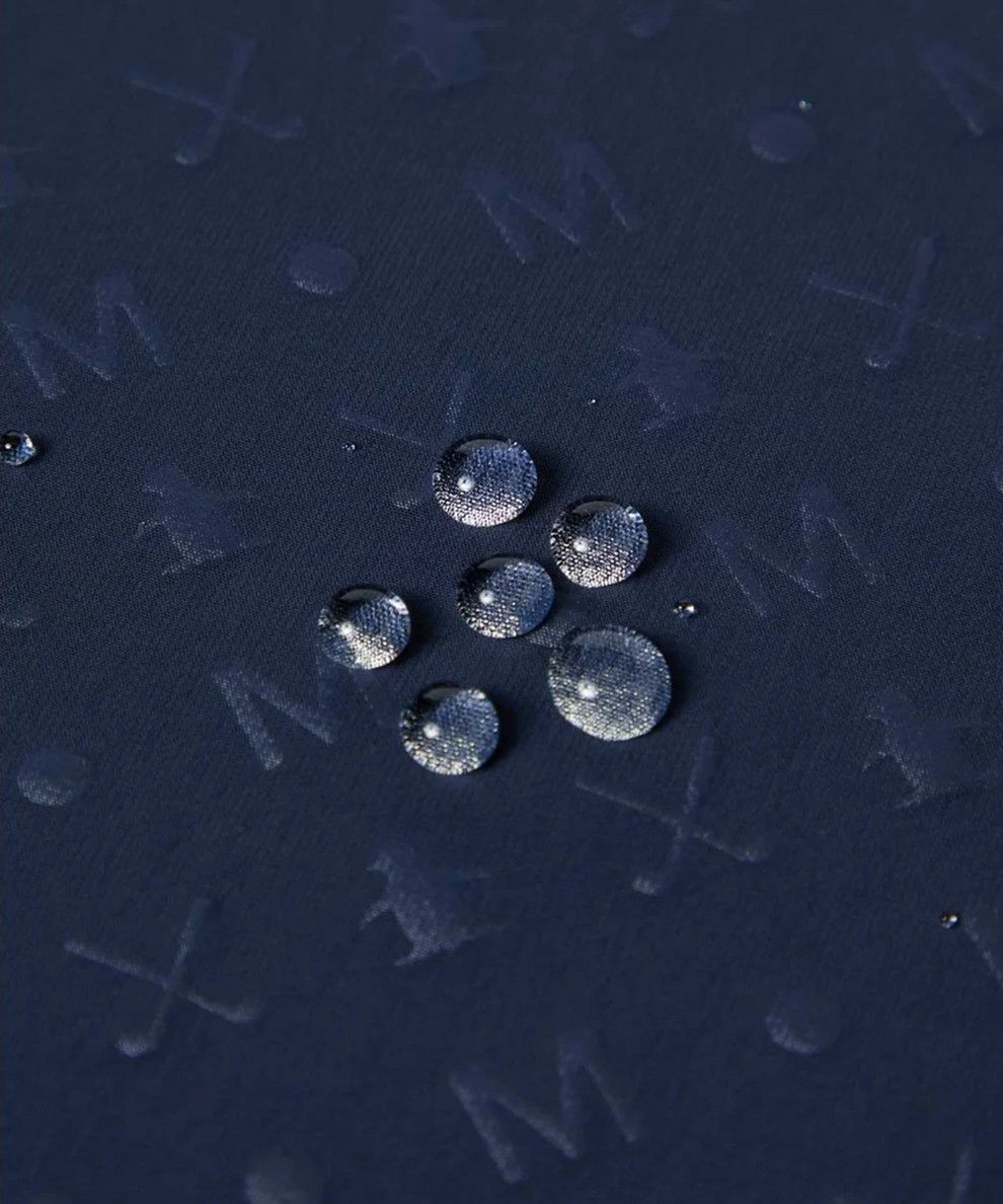 マンシングウェアのブルゾン