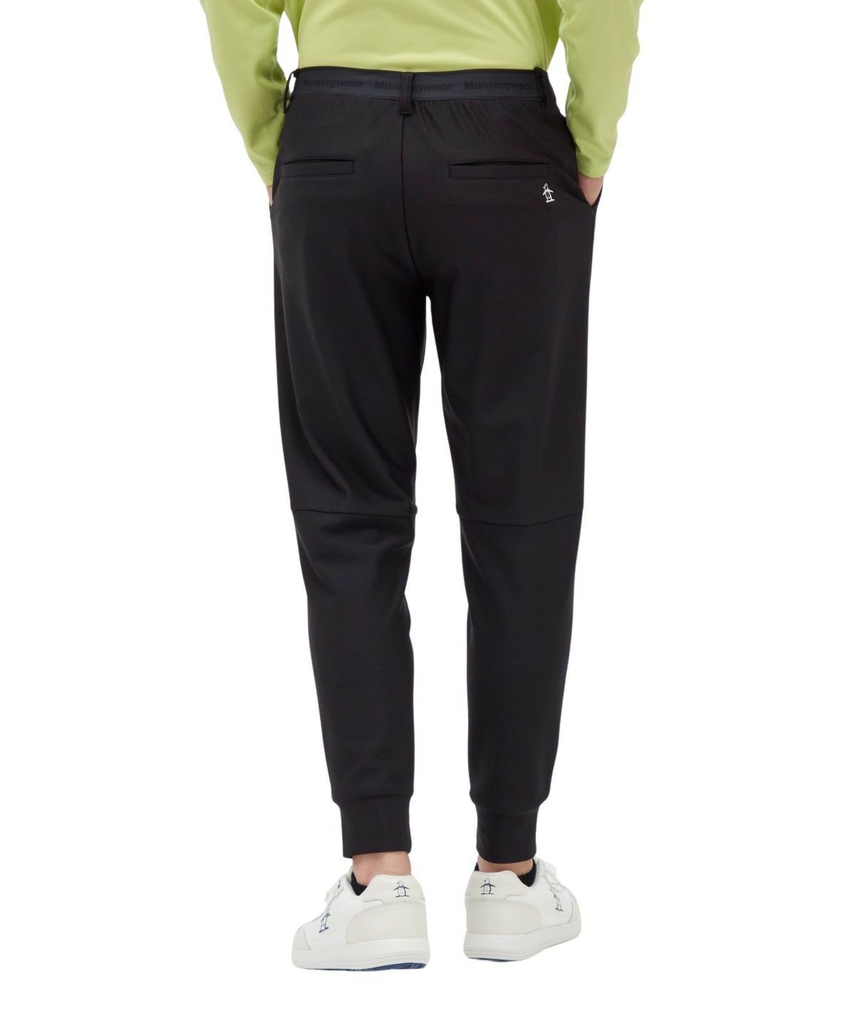 マンシングウェアのパンツ