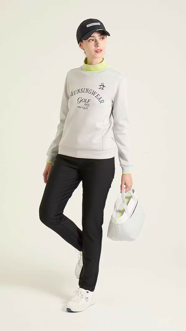 マンシングウェアのパンツ