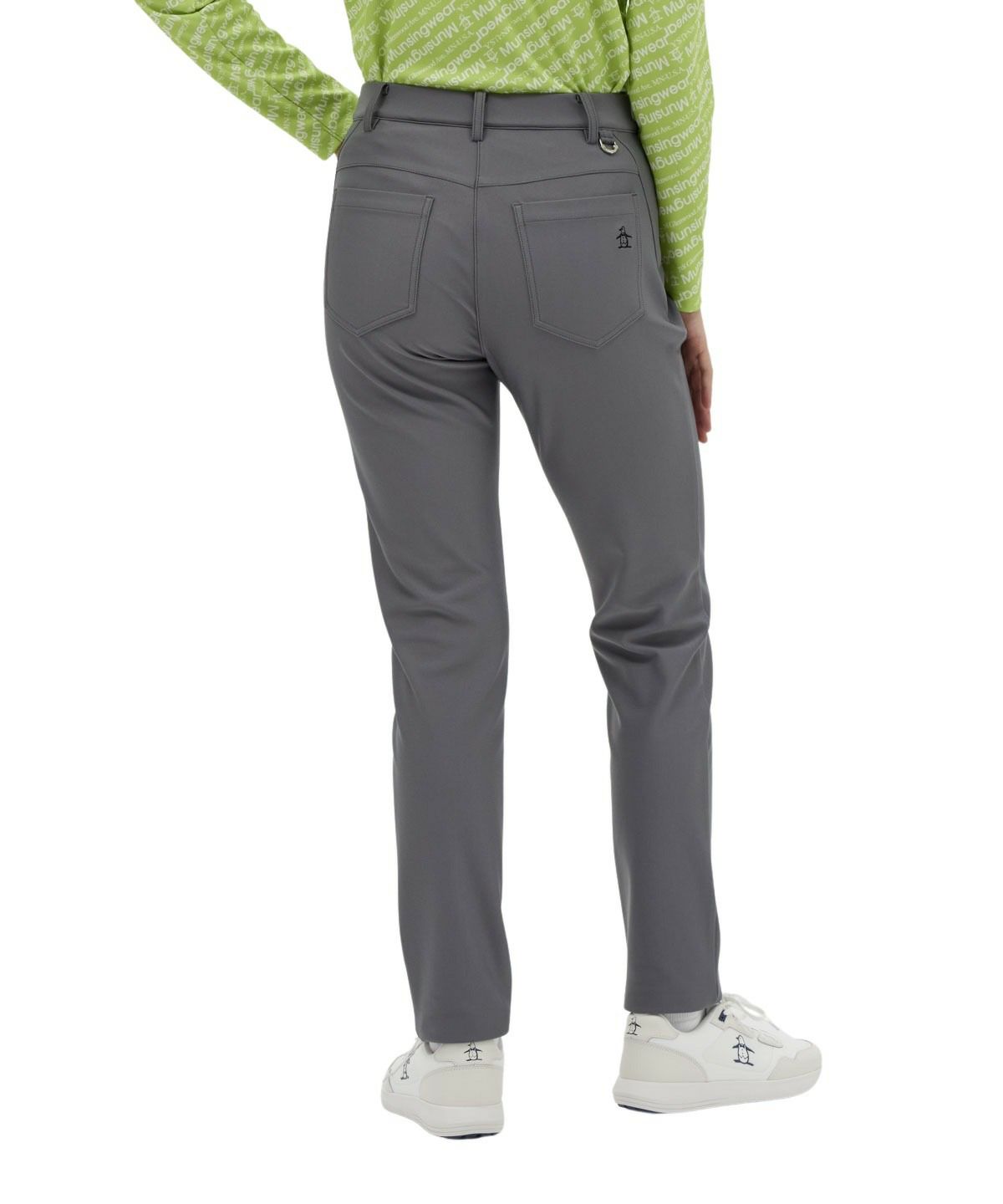 マンシングウェアのパンツ