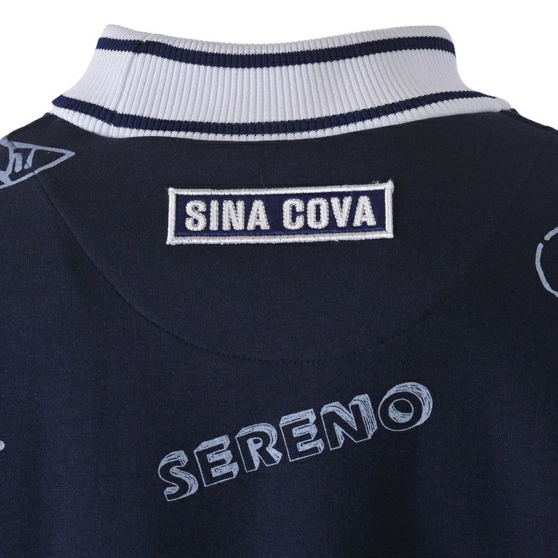 シナコバのトレーナー