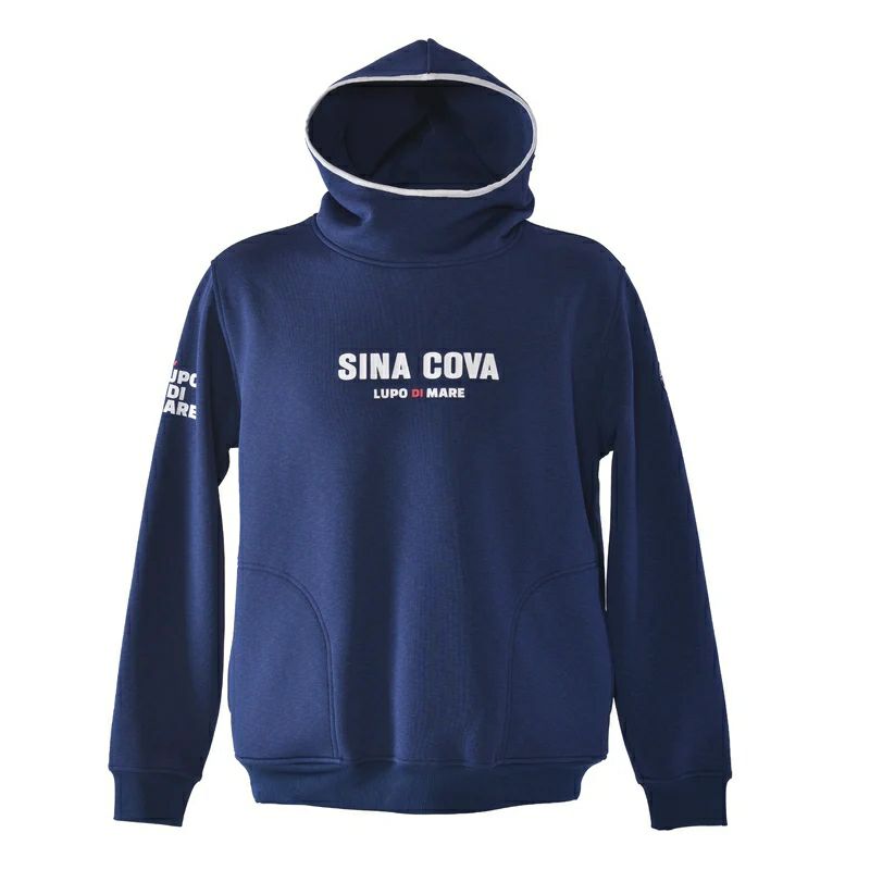 シナコバのパーカー