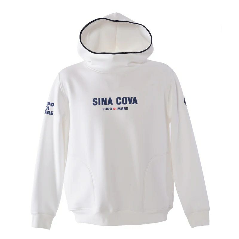 シナコバのパーカー