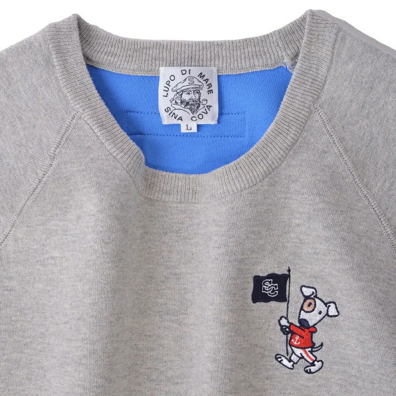 シナコバのセーター