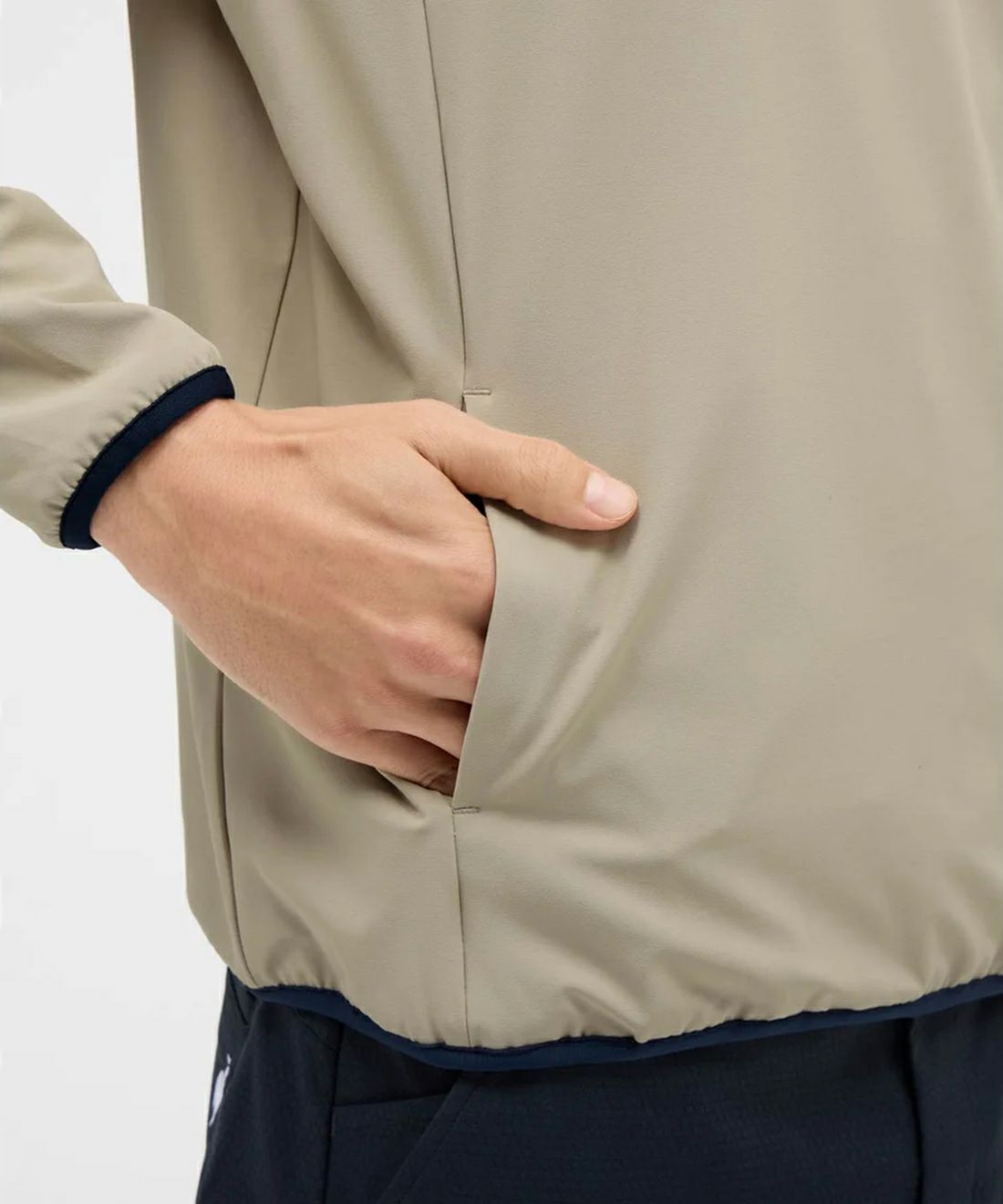 ルコックスポルティフのブルゾン