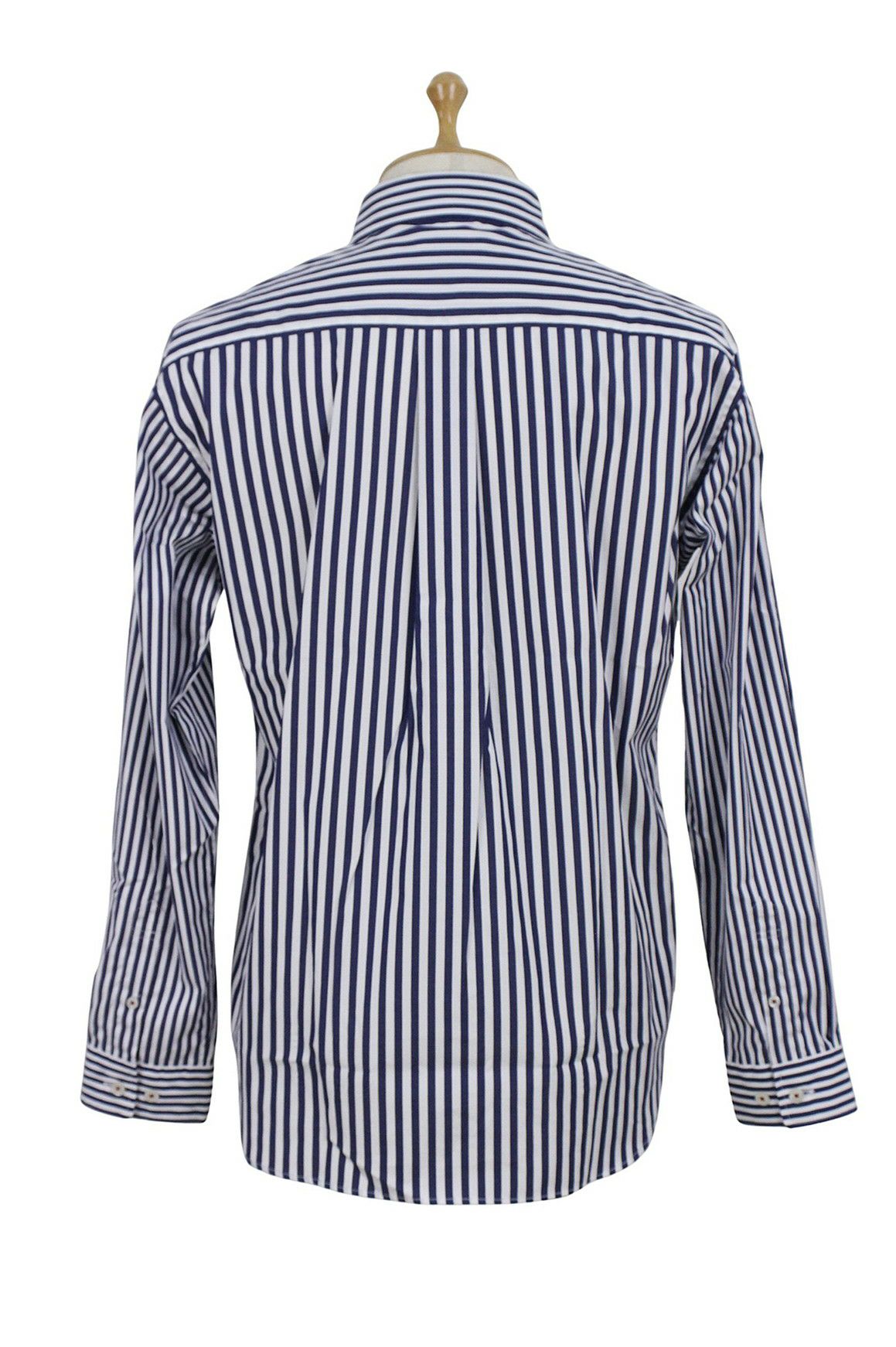 シナコバのカジュアルシャツ