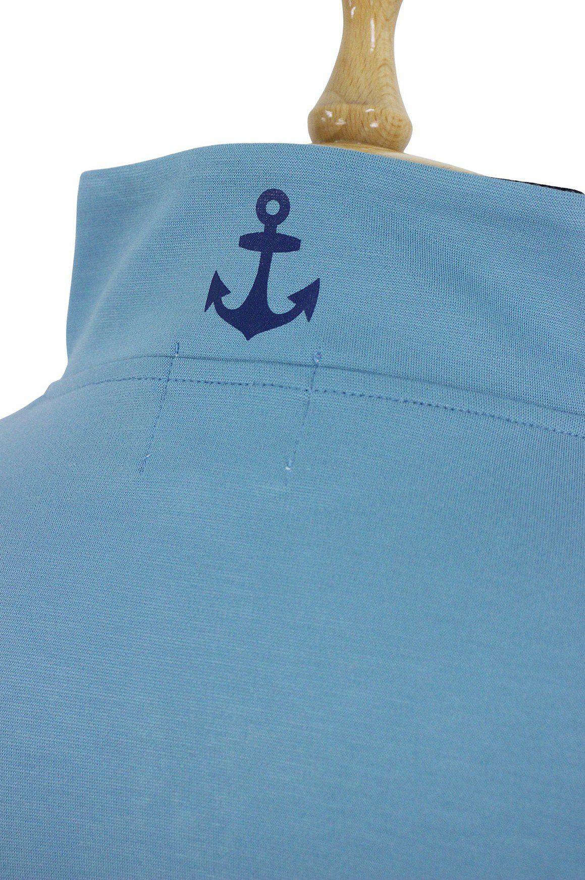 シナコバのトレーナー