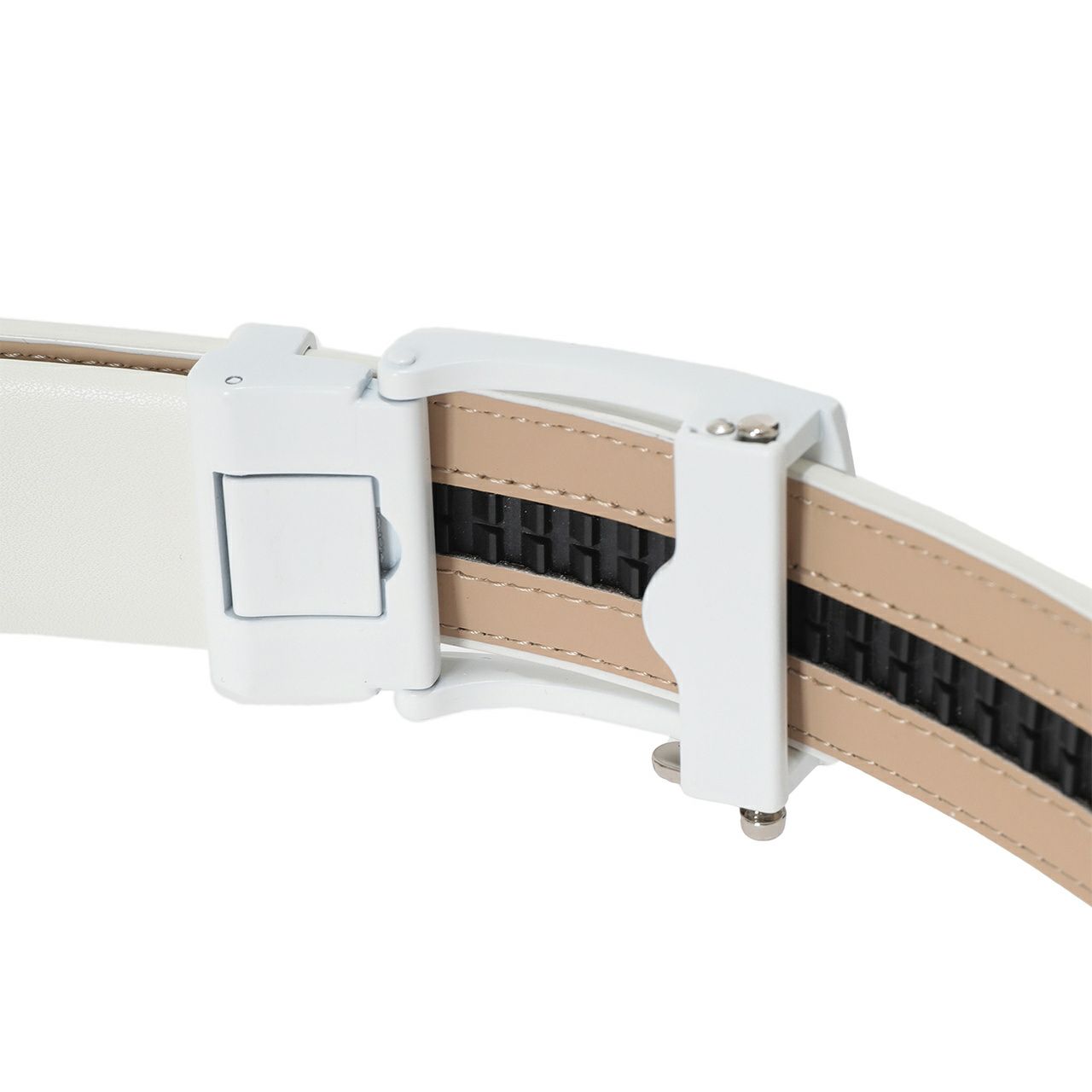 トラヴィスマシューのベルト