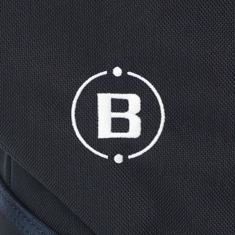 ブリーフィングゴルフのキャディバッグ