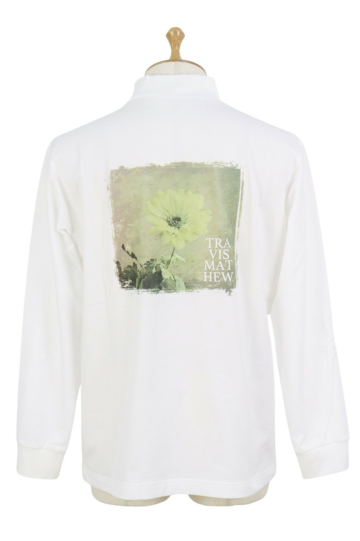 トラヴィスマシューのハイネックシャツ