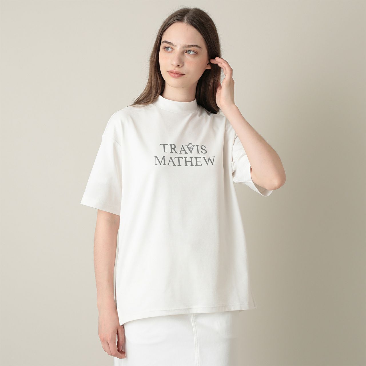 トラヴィスマシューのハイネックシャツ