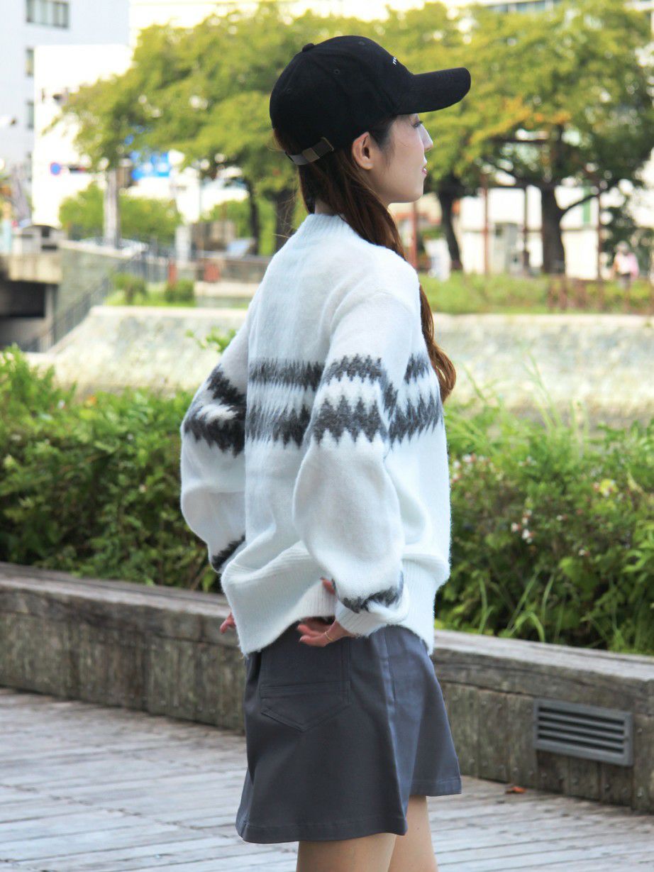 トラヴィスマシューのスカート