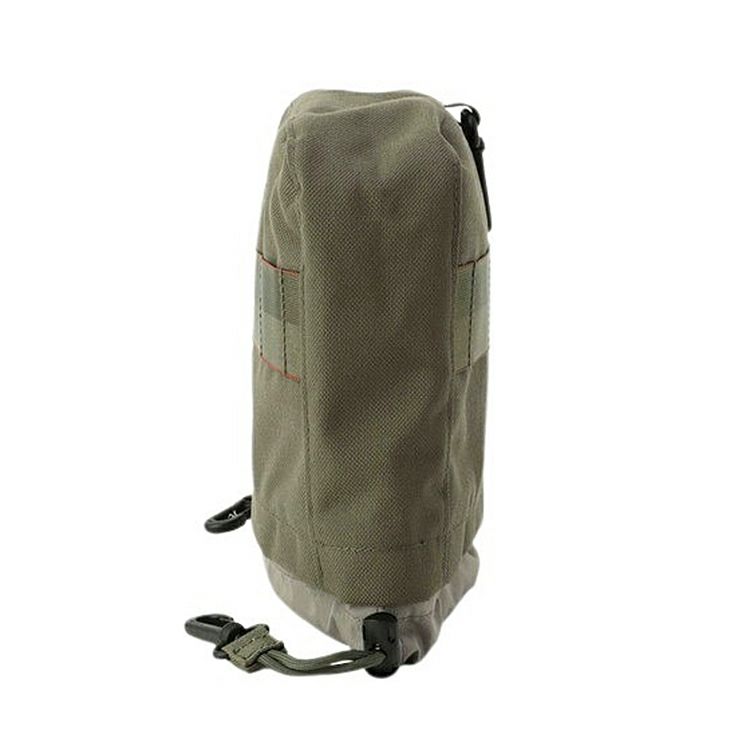 ブリーフィングゴルフのヘッドカバー