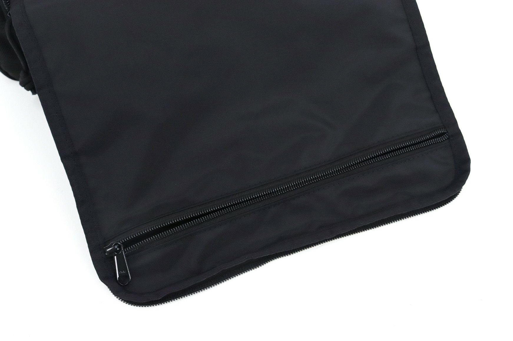 ブリーフィングゴルフのシューズケース