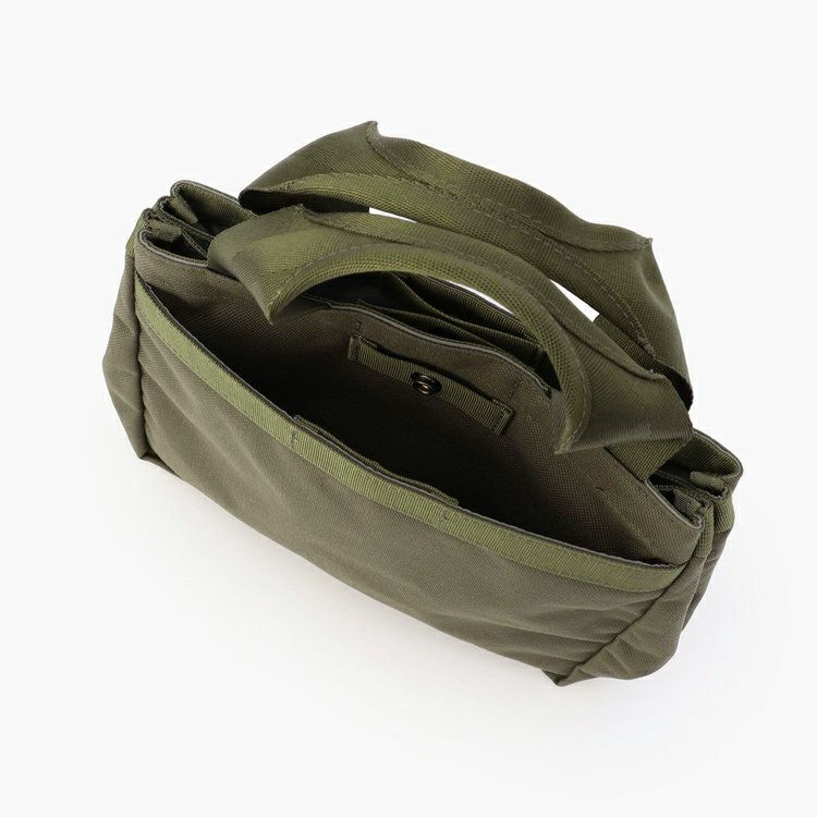 ブリーフィングゴルフのカートバッグ