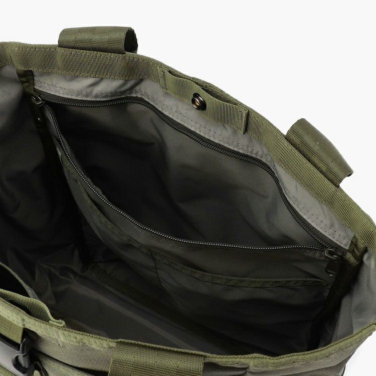 ブリーフィングゴルフのトートバッグ